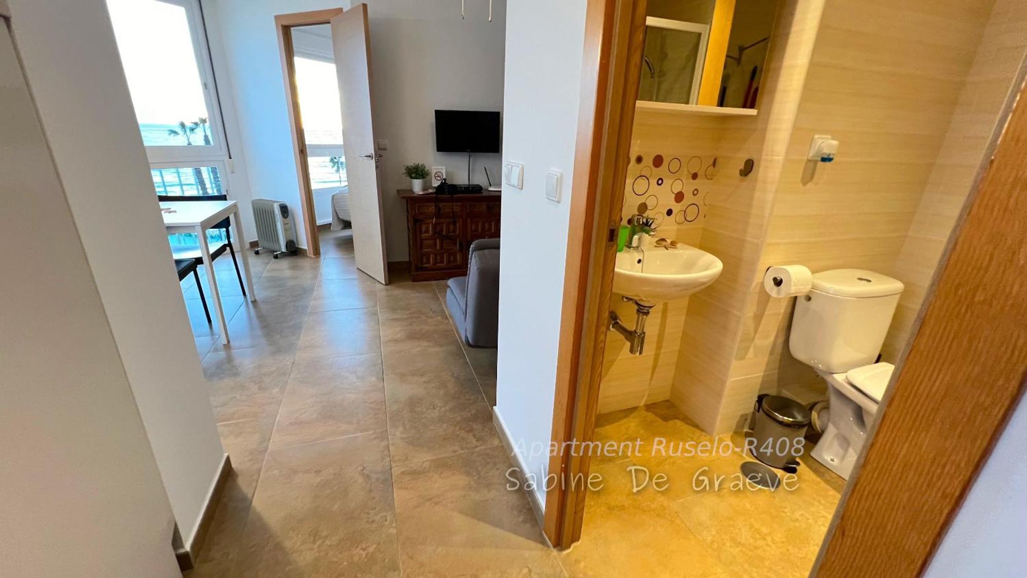 Apartment Nest By The Sea Wake Up With Ocean Views In Every Ruselo R408 *