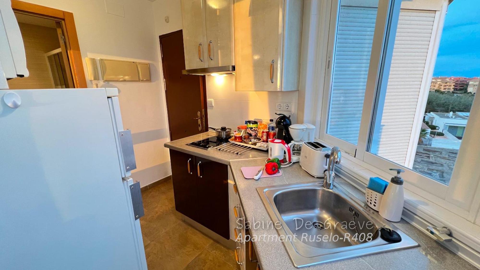 Apartment Nest By The Sea Wake Up With Ocean Views In Every Ruselo R408 *